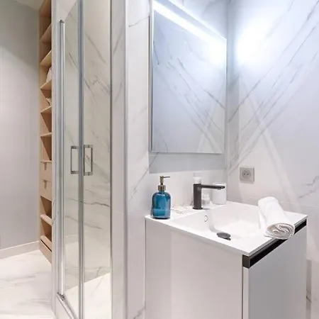 Champs Elysees Marbeuf Magnifique Appartement 4P Paris Exterior foto