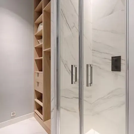 Champs Elysees Marbeuf Magnifique Appartement 4P Paris Exterior foto