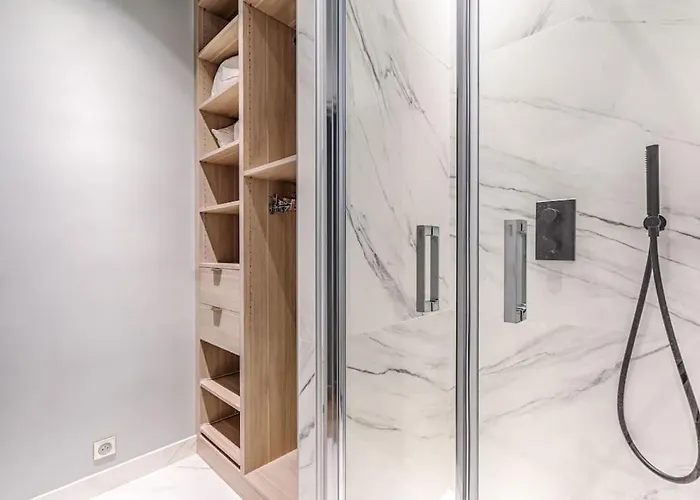 Champs Elysees Marbeuf Magnifique Appartement 4P